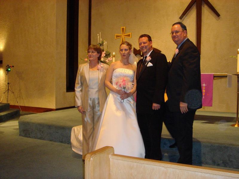 2005/03(March)/02(Mount-Wedding)/800x600_2005-03-05 18-57-43.JPG